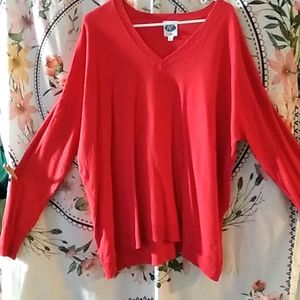 BOYFRIEND RED SWEATER